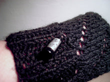 Load image into Gallery viewer, Fingerless Mittens with Bead Accent