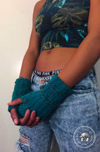 Load image into Gallery viewer, PATTERN Eartha Beaded Cabled Fingerless Mitts, Vegan