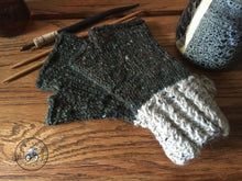 Load image into Gallery viewer, Harvest Twist Fingerless Mitts – The Harvest Twist Collection